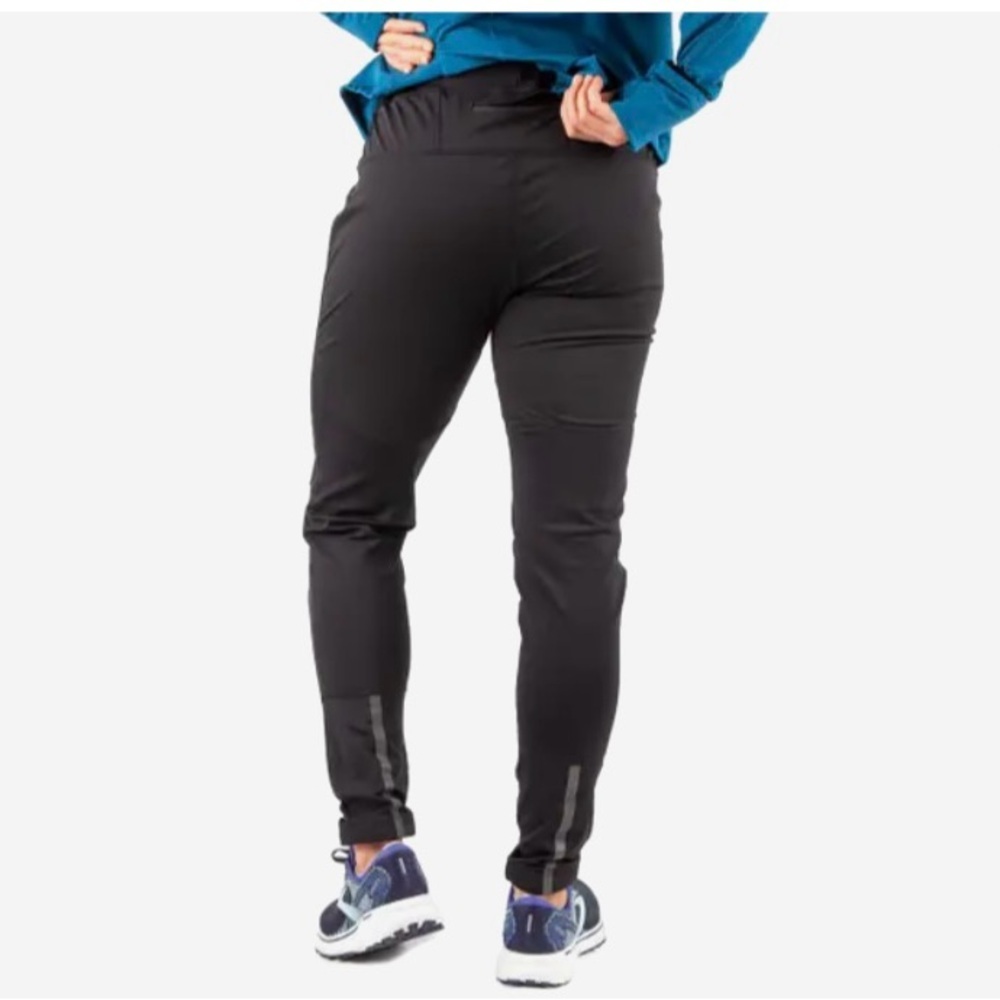 Running Room Black Joggers